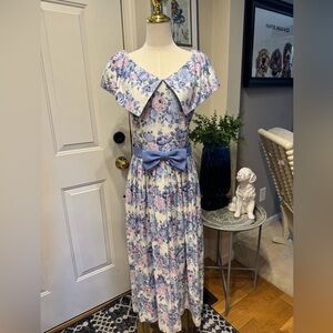 Vintage Lanz Originals Floral Cottage Core Dress PERFECT